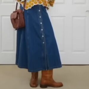 Vintage Escada E Sport Jean/Denim Button Down Maxi Skirt Size 36